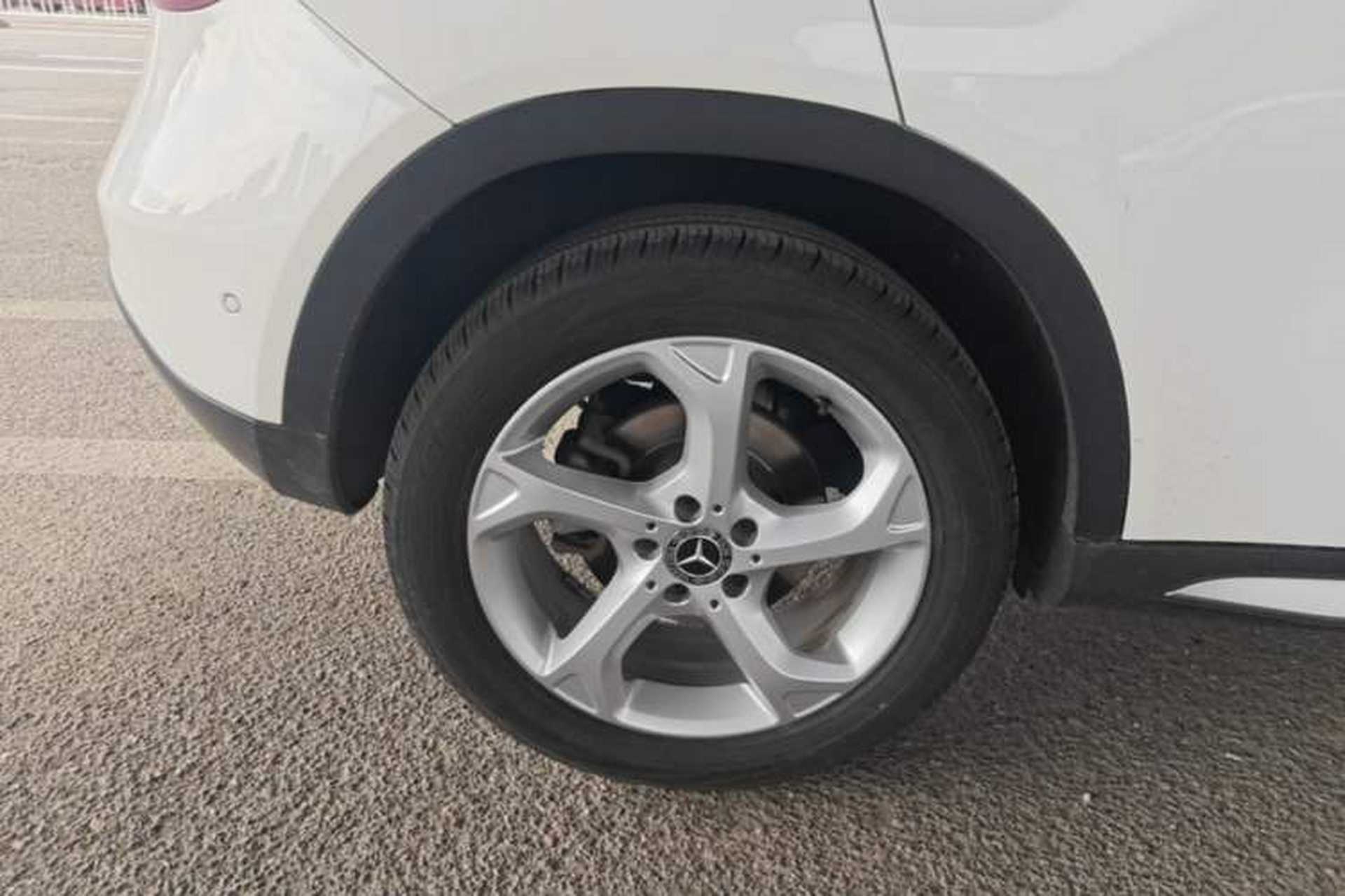 Used Mercedes-Benz GLA 2017 GLA 200 Sport Edition Right Rear Wheel Hub