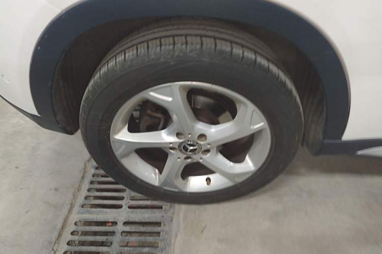 Used Mercedes-Benz GLA 2017 GLA 200 Sport Edition Right Rear Wheel Hub