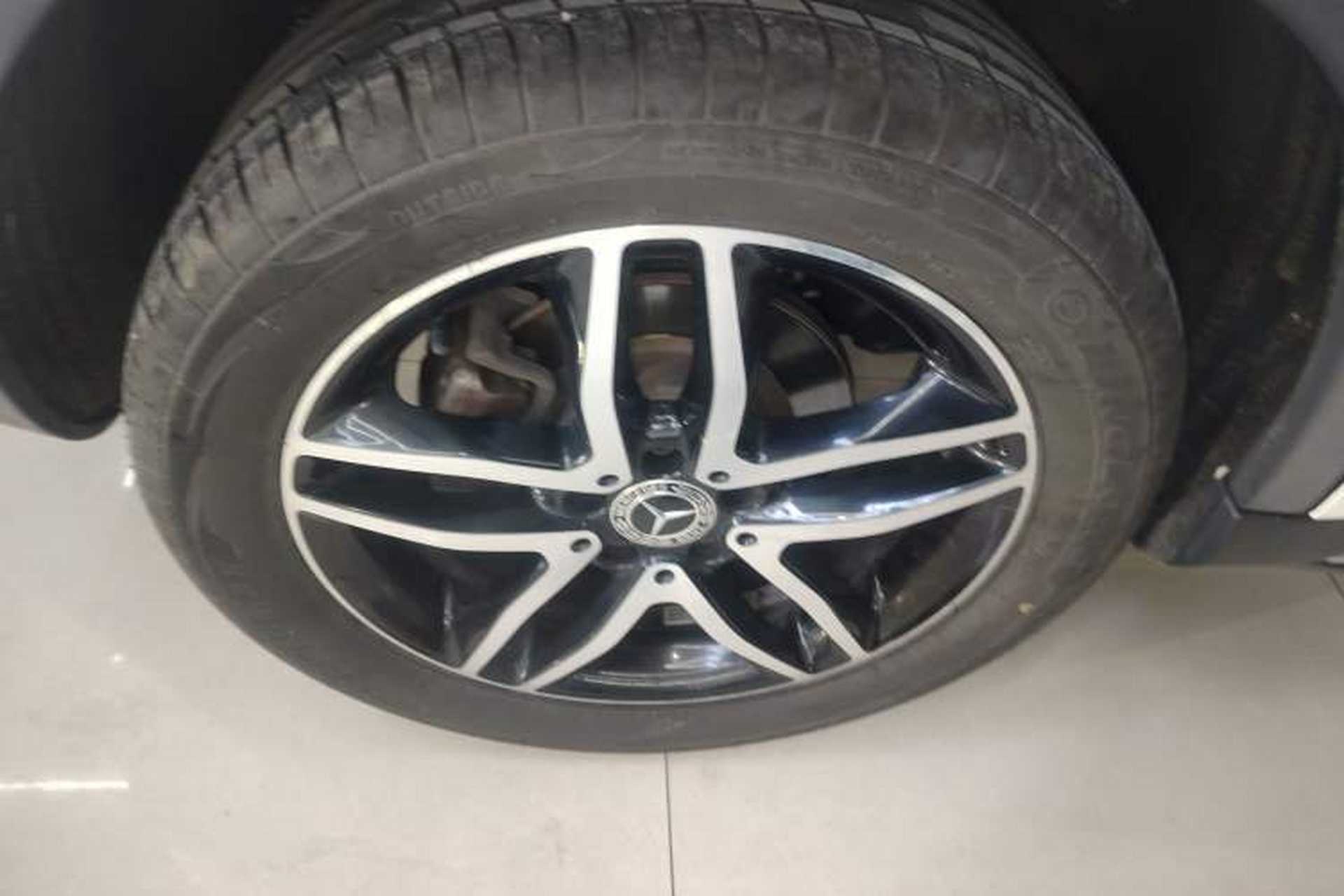 Used Mercedes-Benz GLA 2017 GLA 200 Fashion Model Right Rear Wheel Hub