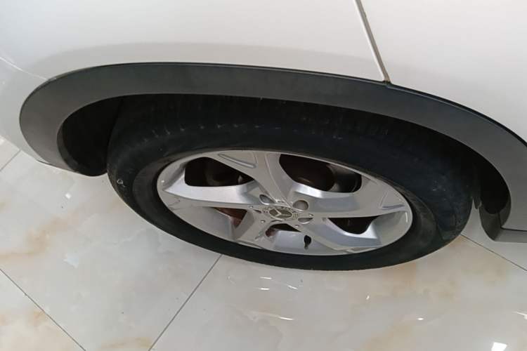 Used Mercedes-Benz GLA 2017 GLA 200 Sport Edition Right Rear Wheel Hub