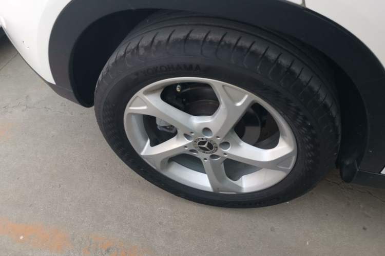 Used Mercedes-Benz GLA 2017 GLA 200 Sport Edition Right Rear Wheel Hub