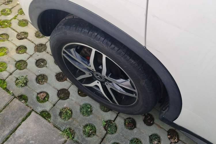 Used Mercedes-Benz GLA 2017 GLA 200 Fashion Model Right Rear Wheel Hub