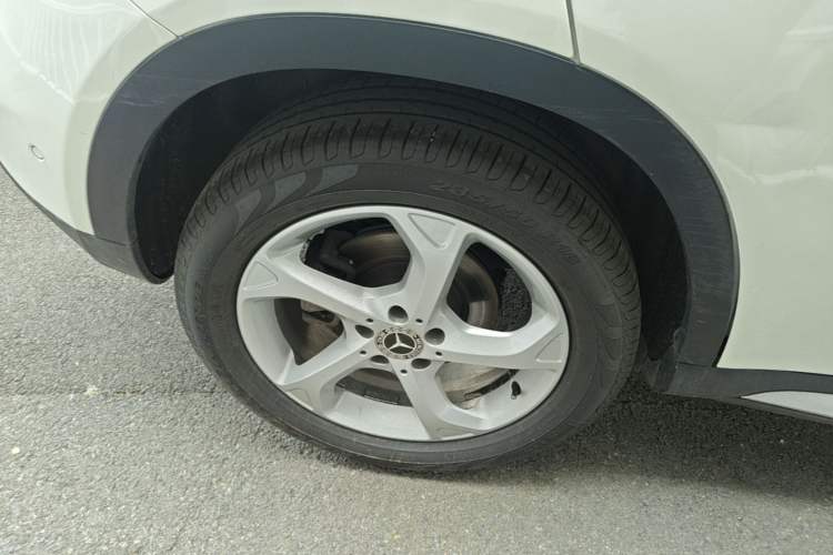 Used Mercedes-Benz GLA 2017 GLA 200 Sport Edition Right Rear Wheel Hub