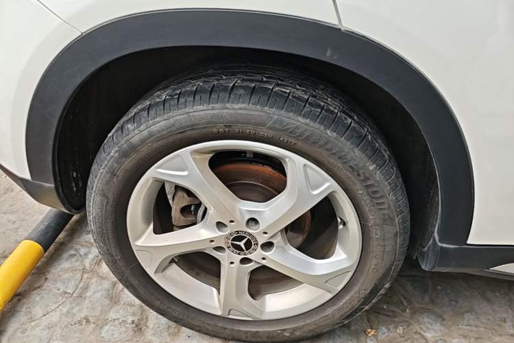Used Mercedes-Benz GLA 2017 GLA 200 Sport Edition Right Rear Wheel Hub