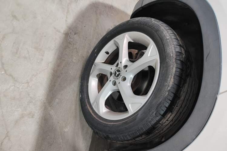 Used Mercedes-Benz GLA 2017 GLA 200 Sport Edition Right Rear Wheel Hub