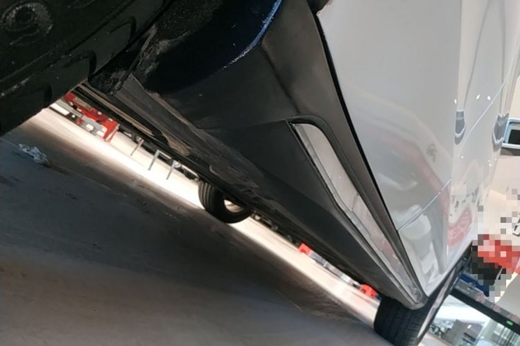 Used Mercedes-Benz GLA 2017 GLA 200 Sport Edition Right Side Sill