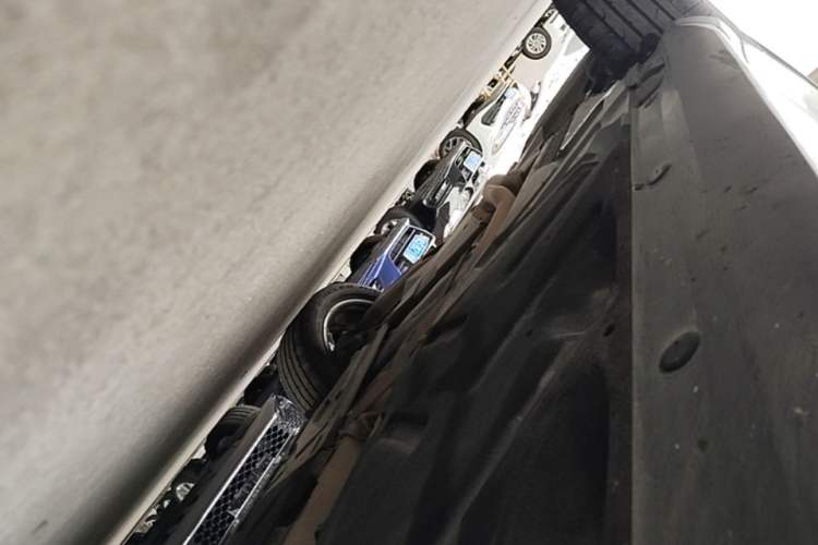 Used Mercedes-Benz GLA 2017 GLA 200 Fashion Model Right Side Sill
