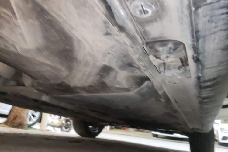 Used Mercedes-Benz GLA 2017 GLA 200 Fashion Model Right Side Sill