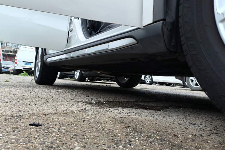 Used Mercedes-Benz GLA 2017 GLA 200 Sport Edition Right Side Sill