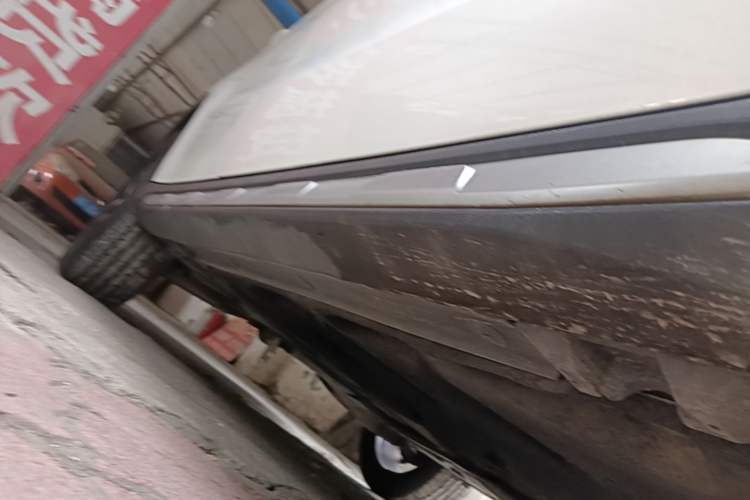 Used Mercedes-Benz GLA 2017 GLA 200 Fashion Model Right Side Sill