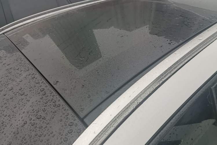 Used Mercedes-Benz GLA 2017 GLA 200 Fashion Model Roof