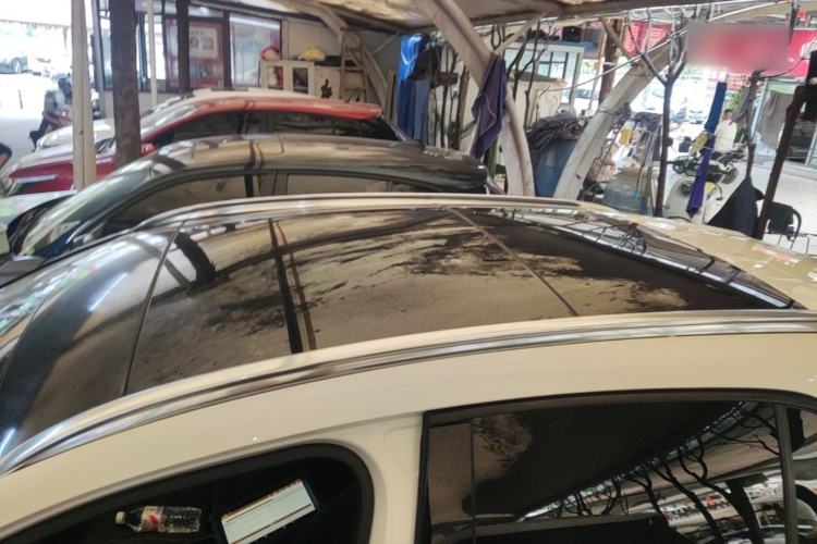 Used Mercedes-Benz GLA 2017 GLA 200 Fashion Model Roof