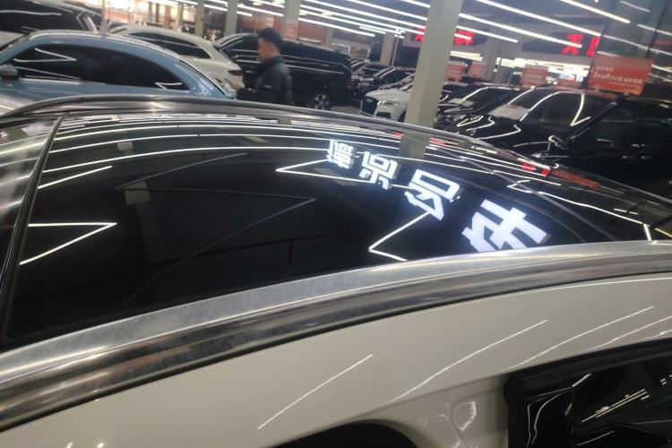 Used Mercedes-Benz GLA 2017 GLA 200 Fashion Model Roof