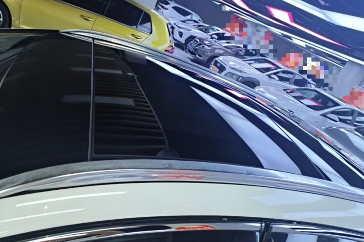 Used Mercedes-Benz GLA 2017 GLA 220 4MATIC Fashion Model Roof