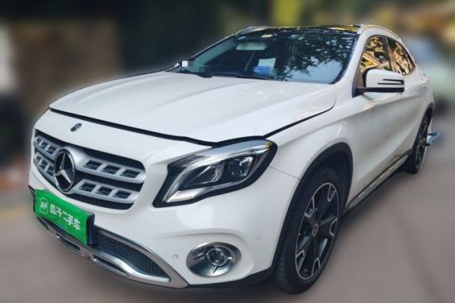 Used Mercedes-Benz GLA 2017 GLA 220 4MATIC Fashion Model