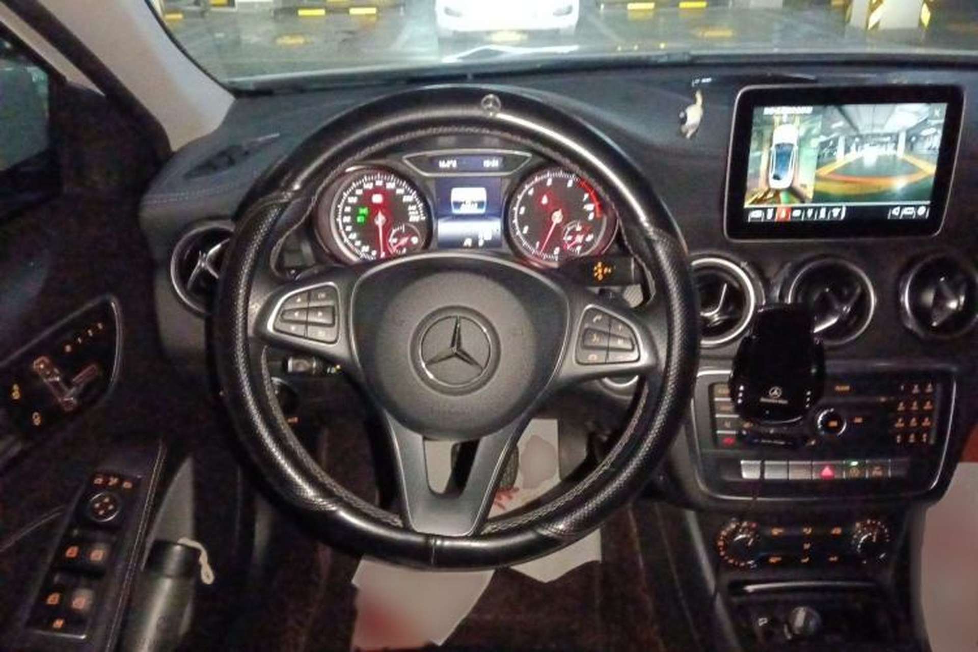 Used Mercedes-Benz GLA 2017 GLA 200 Fashion Model Steering Wheel