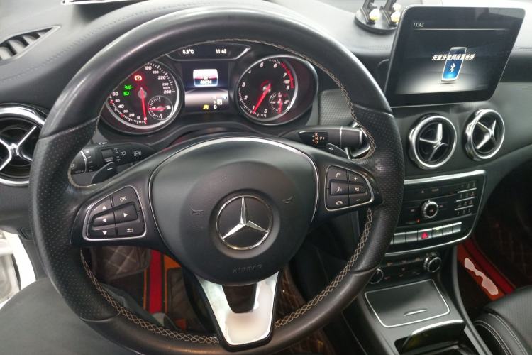 Used Mercedes-Benz GLA 2017 GLA 200 Fashion Model Steering Wheel