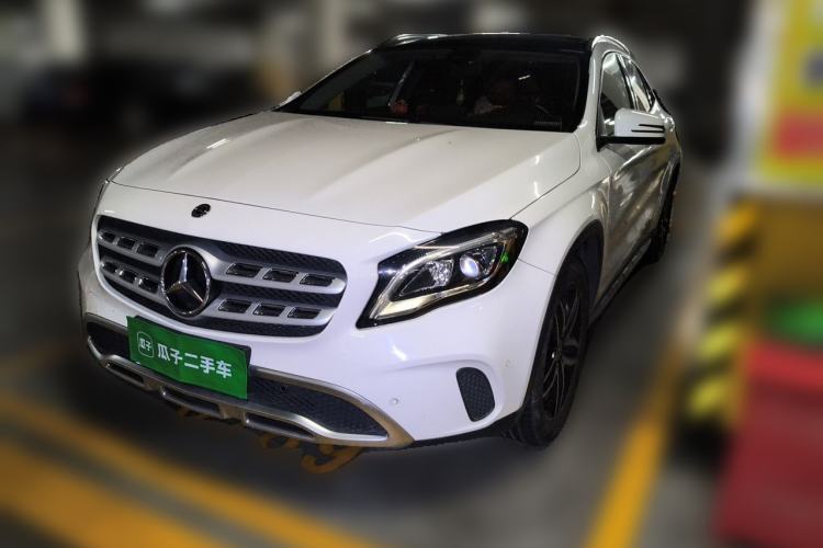 Used Mercedes-Benz GLA 2017 GLA 200 Fashion Model Guazi used car, China used car export, Used car for sale, Used  cars, Cheapest cars for sale