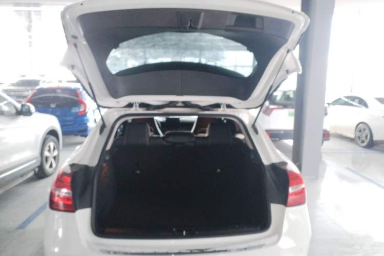 Used Mercedes-Benz GLA 2017 GLA 200 Sport Edition Trunk