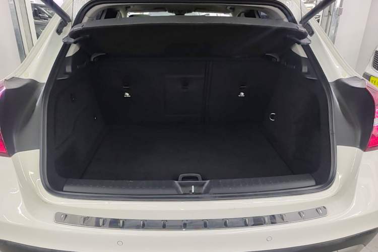 Used Mercedes-Benz GLA 2017 GLA 200 Sport Edition Trunk