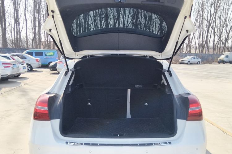 Used Mercedes-Benz GLA 2017 GLA 200 Sport Edition Trunk
