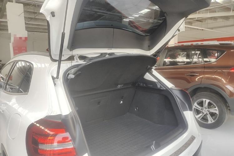 Used Mercedes-Benz GLA 2017 GLA 200 Sport Edition Trunk