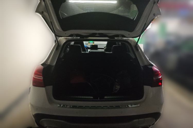 Used Mercedes-Benz GLA 2017 GLA 200 Fashion Model Trunk
