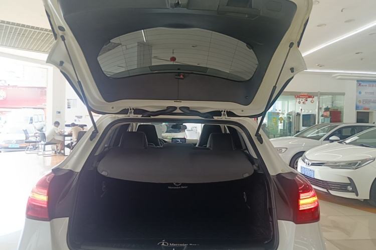 Used Mercedes-Benz GLA 2017 GLA 200 Sport Edition Trunk