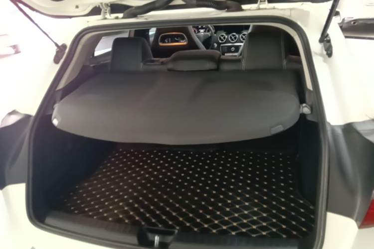 Used Mercedes-Benz GLA 2017 GLA 200 Sport Edition Trunk