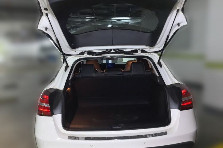 Used Mercedes-Benz GLA 2017 GLA 200 Fashion Model Trunk