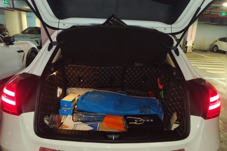 Used Mercedes-Benz GLA 2017 GLA 200 Fashion Model Trunk
