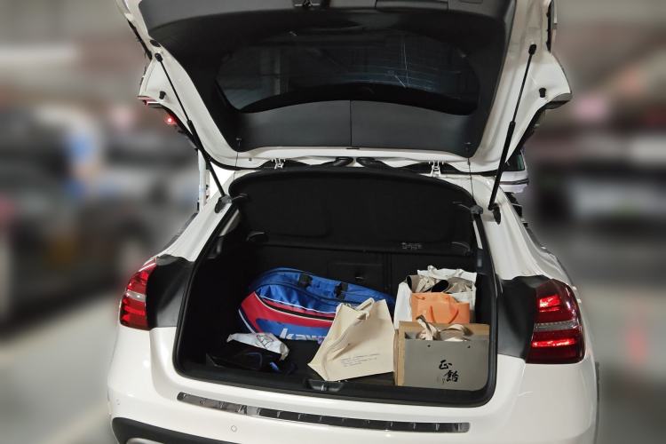 Used Mercedes-Benz GLA 2017 GLA 200 Sport Edition Trunk