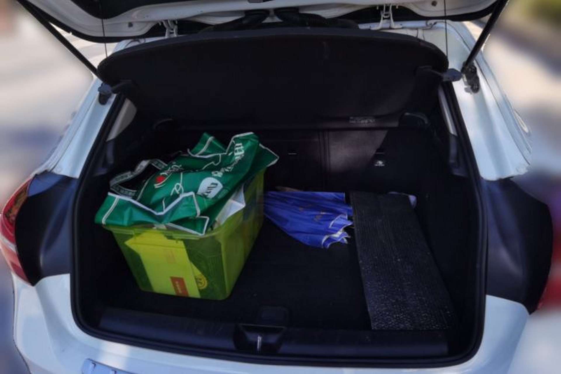 Used Mercedes-Benz GLA 2017 GLA 220 4MATIC Fashion Model Trunk