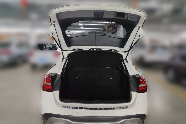 Used Mercedes-Benz GLA 2017 GLA 200 Sport Edition Trunk