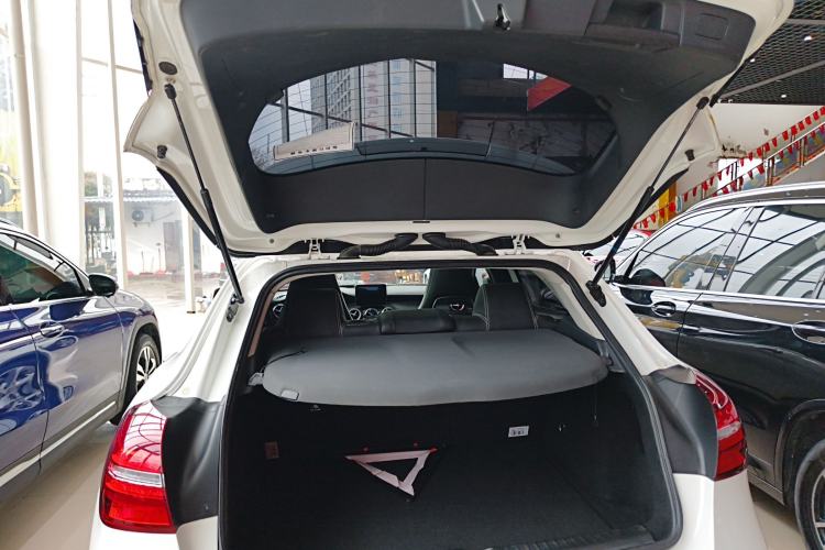 Used Mercedes-Benz GLA 2017 GLA 200 Sport Edition Trunk