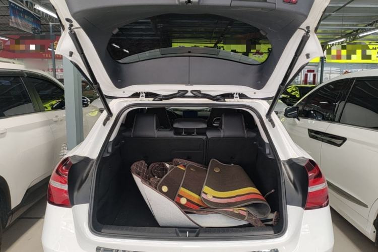 Used Mercedes-Benz GLA 2017 GLA 200 Fashion Model Trunk