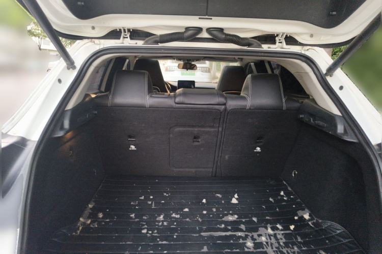 Used Mercedes-Benz GLA 2017 GLA 200 Fashion Model Trunk