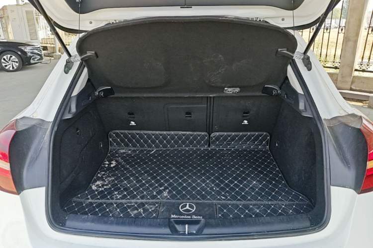 Used Mercedes-Benz GLA 2017 GLA 200 Sport Edition Trunk