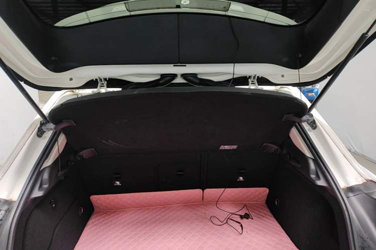 Used Mercedes-Benz GLA 2017 GLA 200 Sport Edition Trunk