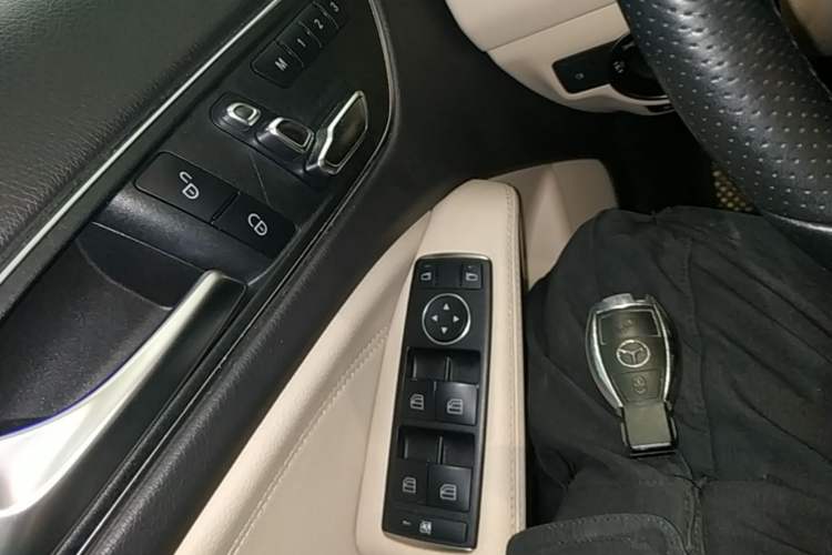 Used Mercedes-Benz GLA 2017 GLA 200 Sport Edition Vehicle Key