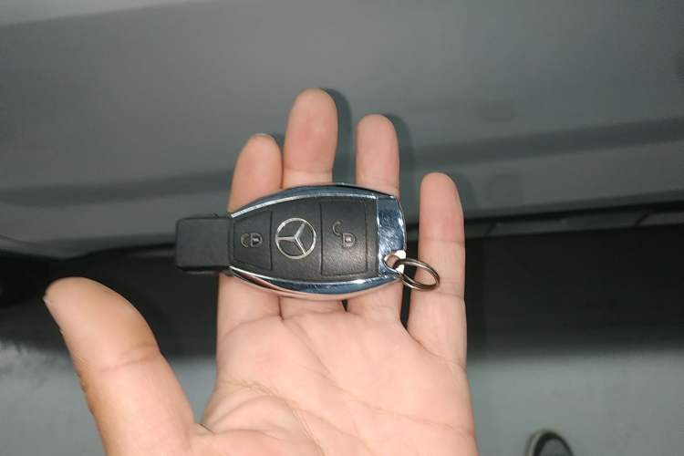 Used Mercedes-Benz GLA 2017 GLA 220 4MATIC Fashion Model Vehicle Key