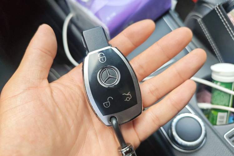 Used Mercedes-Benz GLA 2017 GLA 200 Fashion Model Vehicle Key