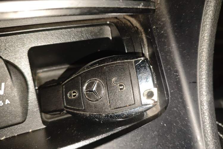 Used Mercedes-Benz GLA 2017 GLA 200 Fashion Model Vehicle Key