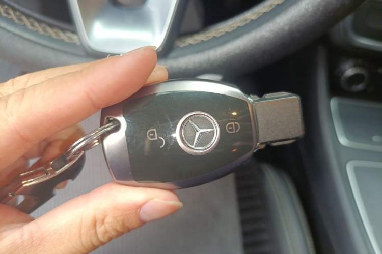 Used Mercedes-Benz GLA 2017 GLA 200 Sport Edition Vehicle Key