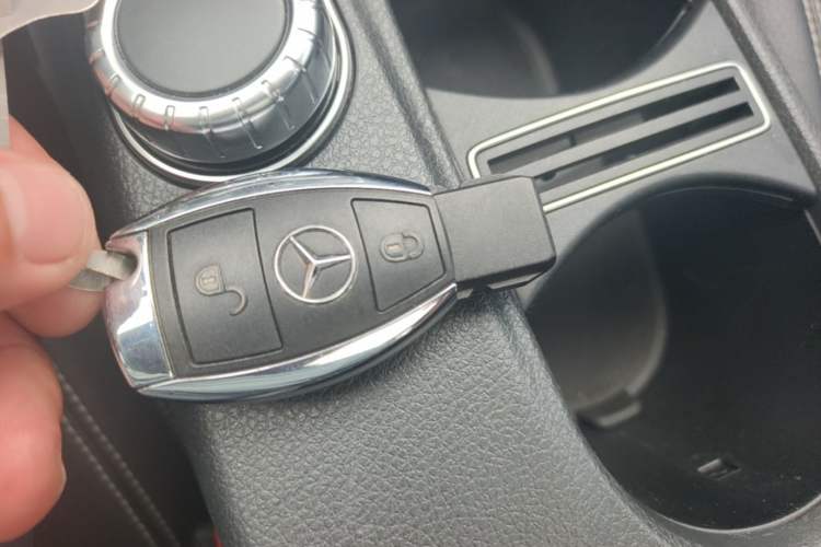 Used Mercedes-Benz GLA 2017 GLA 200 Sport Edition Vehicle Key