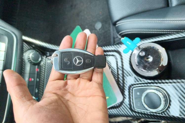 Used Mercedes-Benz GLA 2017 GLA 200 Fashion Model Vehicle Key