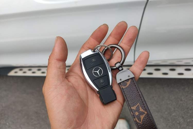Used Mercedes-Benz GLA 2017 GLA 200 Fashion Model Vehicle Key