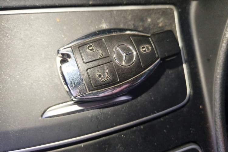 Used Mercedes-Benz GLA 2017 GLA 200 Fashion Model Vehicle Key
