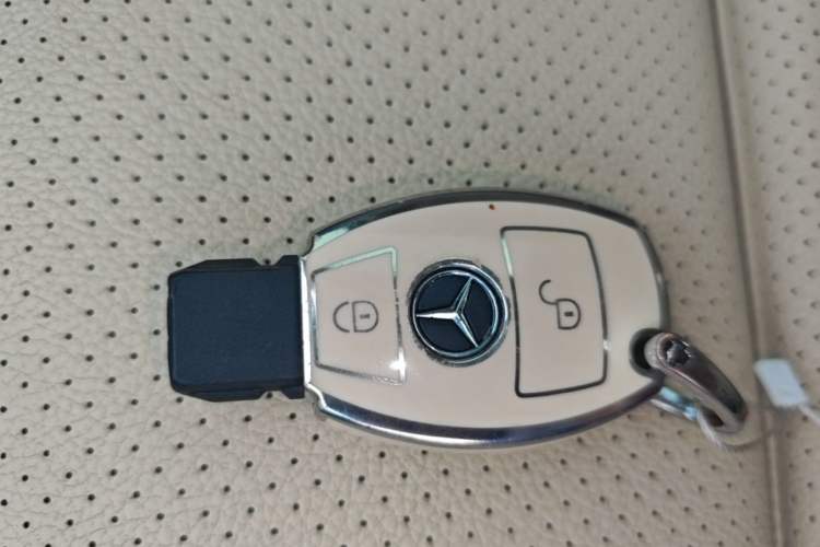 Used Mercedes-Benz GLA 2017 GLA 200 Fashion Model Vehicle Key