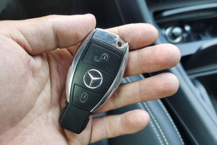 Used Mercedes-Benz GLA  Vehicle Key